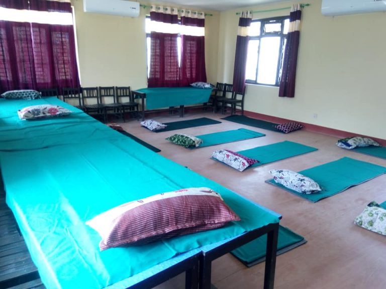 खर्च व्यहोर्नेलाई होटल, अन्यलाई स्थानीय क्वारेन्टिन