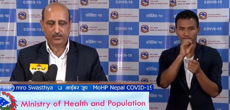 कोरोना संक्रमितलाई १४ दिनमा परीक्षण नगरी डिस्चार्ज गर्न निर्देशन