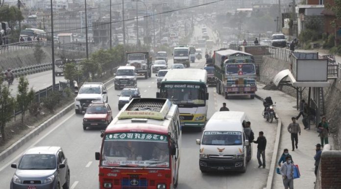 सार्वजनिक यातायातको भाडा बढ्यो,कहाँ पुग्न कति लाग्छ ? (भाडादरसहित)