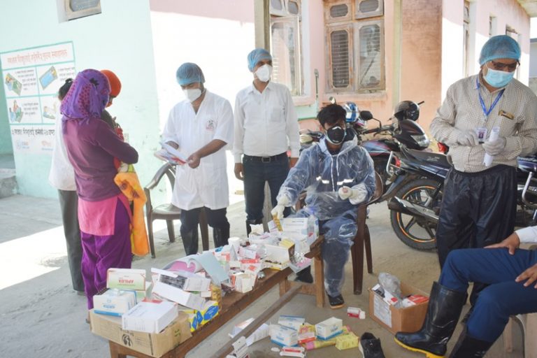 दोधारा चाँदनीमा कोरोनासँग मिल्दोजुल्दो लक्षण देखिएका ६ जनाको मृत्यु