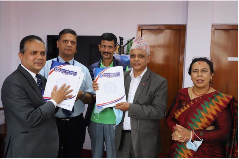 छोरीको शिक्षा र उद्यमशिलतामा चाँगु नगरपालिकालाई सघाउँदै नेपाल बैंक