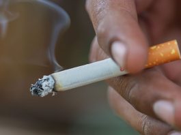 धुम्रपान गर्नेहरु किन कोरोना संक्रमणको बढी जोखिममा ?