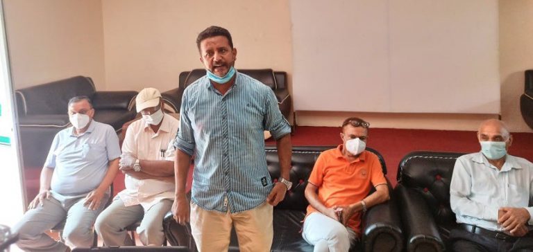 राजधानी विवाद : रुपन्देहीका २ हजार सदस्यद्वारा नेकपा परित्यागको घोषणा