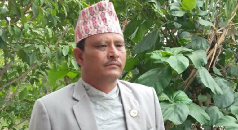 मुख्यमन्त्री शाहीमाथिको राजनीतिक संकट टर्‍यो, सचेतकमा कुर्मराज नियुक्त