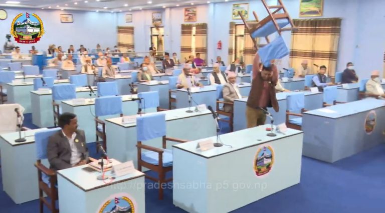 प्रदेशसभा बैठकमा तोडफोड गर्नेलाई कारबाही गर्ने कांग्रेसको संकेत