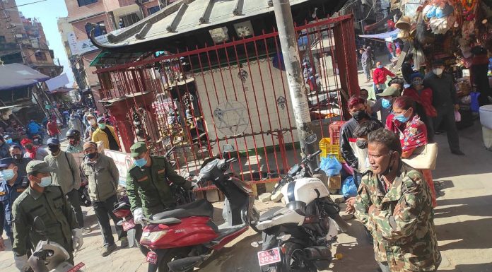 महानगरमा जथाभावी पार्किङमा कडाई, एकै दिन ३० मोटरसाईकल र स्कुटर कारबाहीमा