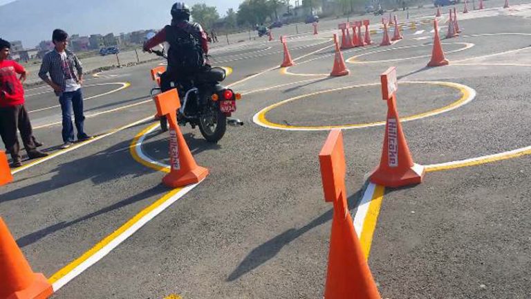 ड्राइभिङ लाइसेन्स परीक्षा अझै अनिश्चित, विभाग भन्छः अवस्था सामान्य नभएसम्म सम्भावना छैन्