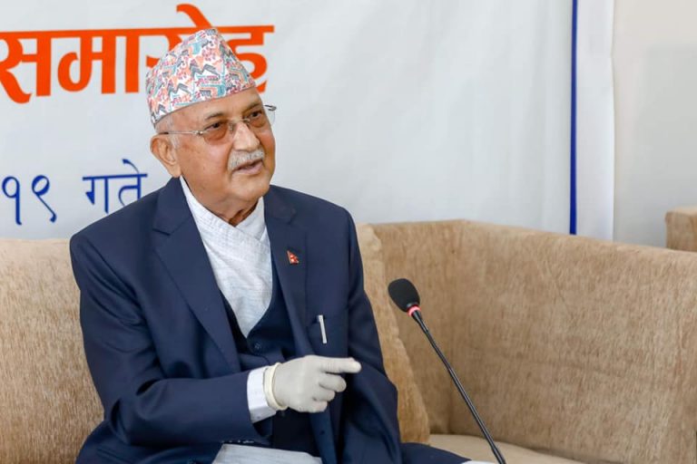 ‘मैले राजीनामा दिनु भनेको देशलाई बर्बादीतिर जानु हो, दिनेवाला छैन्’- प्रधानमन्त्री