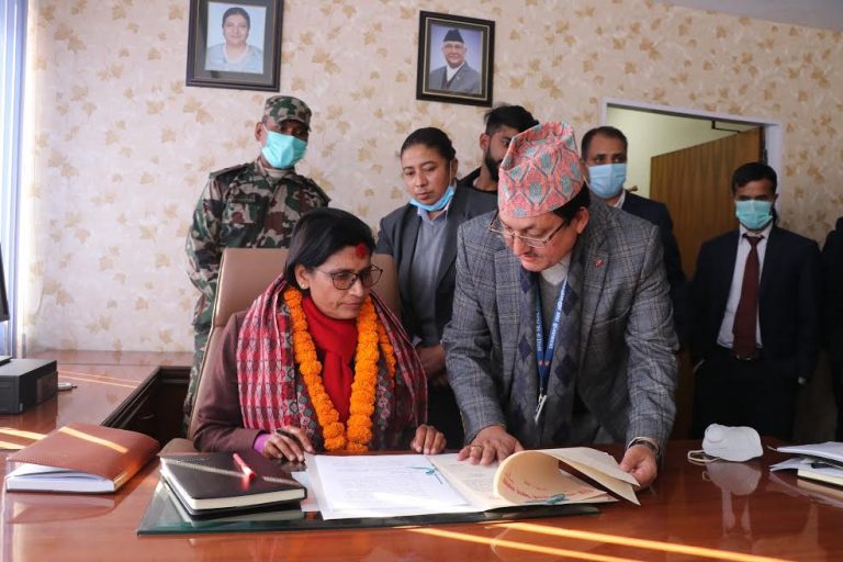 रासायनिक मलको समस्या समाधान गर्न सातै प्रदेशमा मल भण्डारणको व्यवस्था गरिने: मन्त्री अर्याल