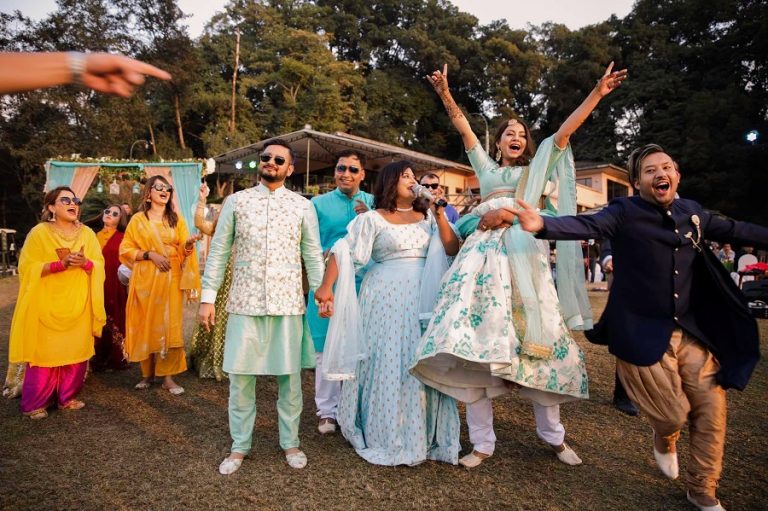 यस्तो देखिईन् मेहेन्दी समारोहमा श्वेता (फोटो फिचर)
