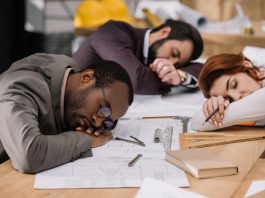 दिउँसो सुत्दा साँच्चै आयु बढ्छ ? यस्तो भन्छ अध्ययन