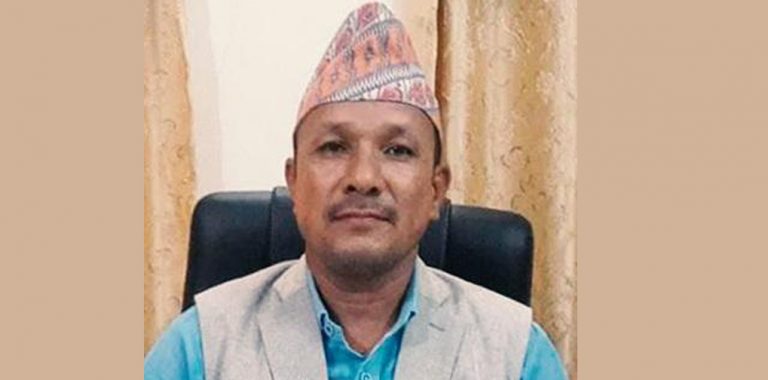 मुख्यमन्त्री भट्टले गरे ओली पक्षीय सुदूरपश्चिमका भौतिक पूर्वाधार मन्त्री बोहरा बर्खास्त