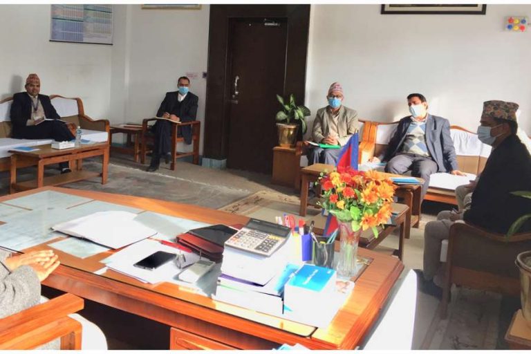 कोरोना प्रभावितलाई ऋण दिन सरकारले जुटायो साढे १५ अर्ब, क-कसले पाउँछन् ?