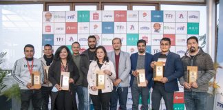 इसेवाको ‘उत्सवको बहार, हप्तैपिच्छे उपहार’ योजनाका विजेता मनोजले पाए टीभीएस बाइक