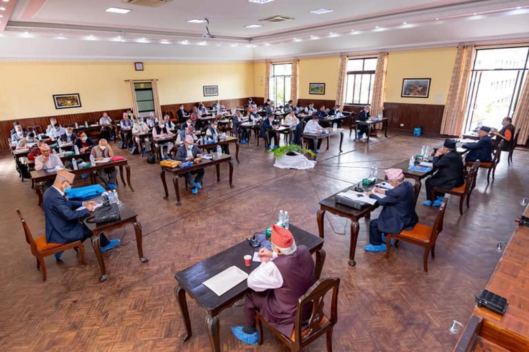 अध्यादेशले तरंगित राजनीति, स्थायी कमिटी बैठकमा फिर्ता लिन बाध्य पार्ने तयारी