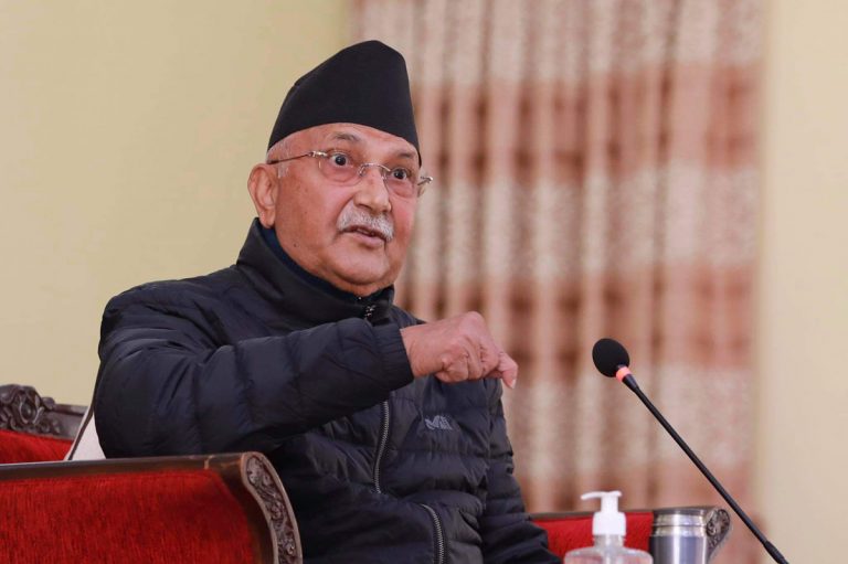‘माधव नेपालले उपद्रो मच्चाए वापत स्वर्ण भनेको सिल्भर पदक पाउनुभएछ ‘