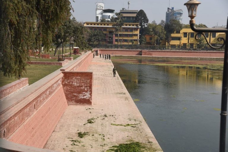 दुई दिनमा रानीपोखरीबाट ८  ट्रिपर लेउ हटाईयो
