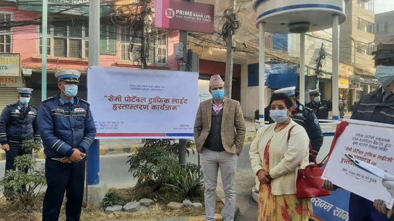 काठमाडौंका थप २ स्थानमा ट्राफिक लाईटबाट सवारी व्यवस्थापन शुरु