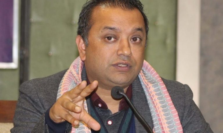गगन थापा सर्लाही–४ बाट उम्मेदवार बन्ने