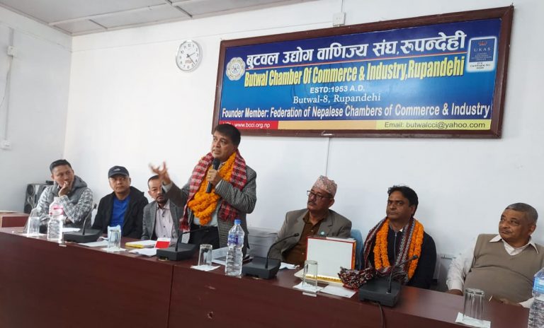 स्थानीय व्यवसायिक कृयाकलापसँग सहकार्य गर्न ढकालको आग्रह