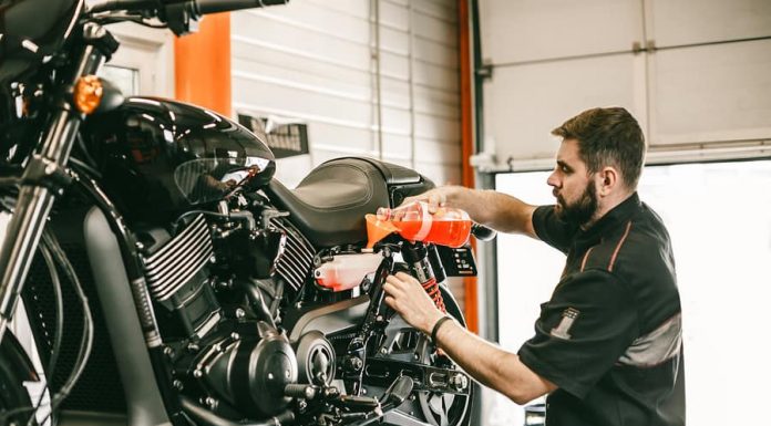 मोटरसाइकल धेरै बिग्रन्छ ? यी ५ कुरामा ध्यान दिनुस्