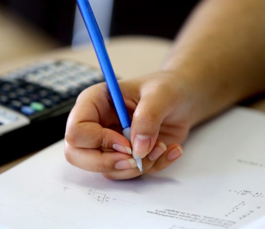 शिक्षक लाइसेन्सको परीक्षामा सबै सहभागी हुन पाउने