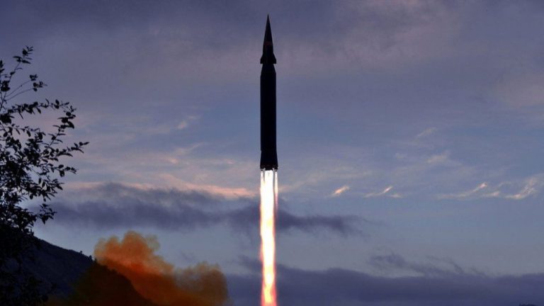 ‘हाइपरसोनिक मिसाइल’  किन हुन्छन् खतरनाक ?