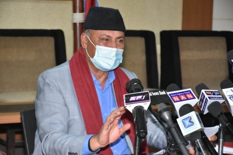 खोपै, खोपमा अल्मलिएको स्वास्थ्यमन्त्री खतिवडाको सय दिन, के-के भए प्रगति ?