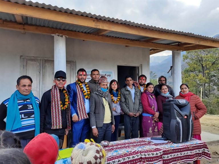 आफ्नो शिक्षाको आधार तयार भएको विद्यालयमा जब भूपू-विद्यार्थीले खुसीको बहार ल्याए…