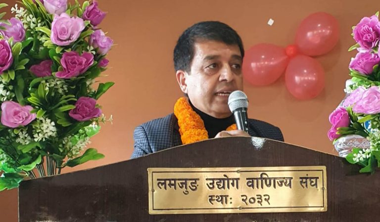 ‘साढे ६ महिनाको आयात धान्न पर्याप्त सञ्चिति छ, श्रीलंका हुन्छ भनेर आँत्तिनुपर्दैन’