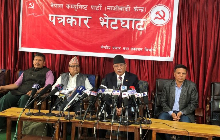 ‘भरतपुर नै रेणु नै चाहिन्छ भन्ने छैन, नेतृत्व लिइराखेको दिए सहज हुन्छ’-प्रचण्ड