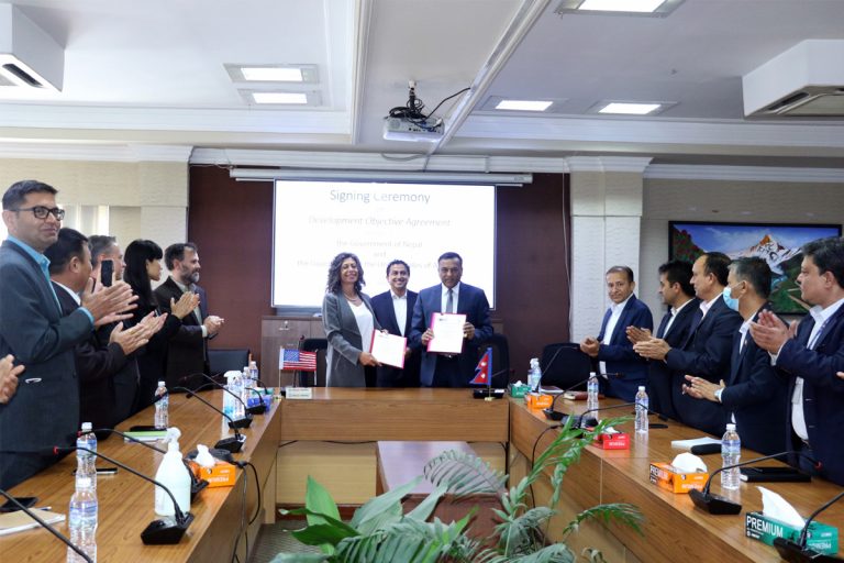 नेपाललाई मध्यम आययुक्त देशमा स्तरोन्नति गर्न ८० करोड अमेरिकी अनुदान