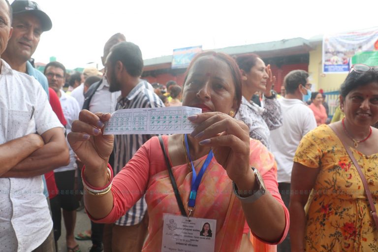 पाँच स्थानमा हवाइ फायर, सत्ता गठवन्धनका दलविचमै झडप