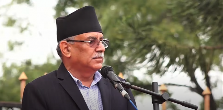 ‘कसैको छोरी कसैको श्रीमती भनेर महिला भित्रको क्षमतालाई अवमूल्यन गरिँदैछ, एकपटक भूमिका दिऊँ’-प्रचण्ड