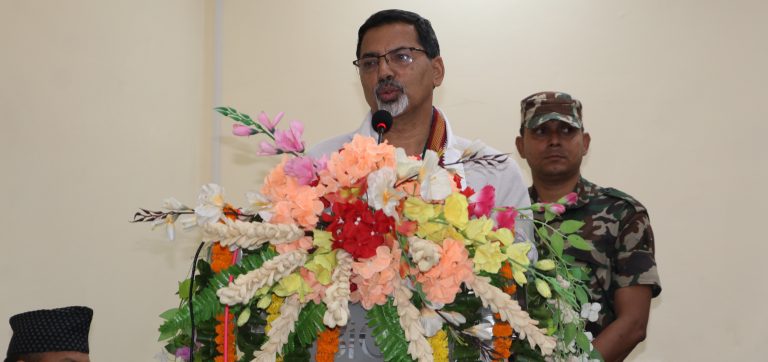 अर्थमन्त्री शर्मा भन्छन् ‘निजगढ बिमानस्थल बन्छ, मेरो प्रतिबद्धता भयो’