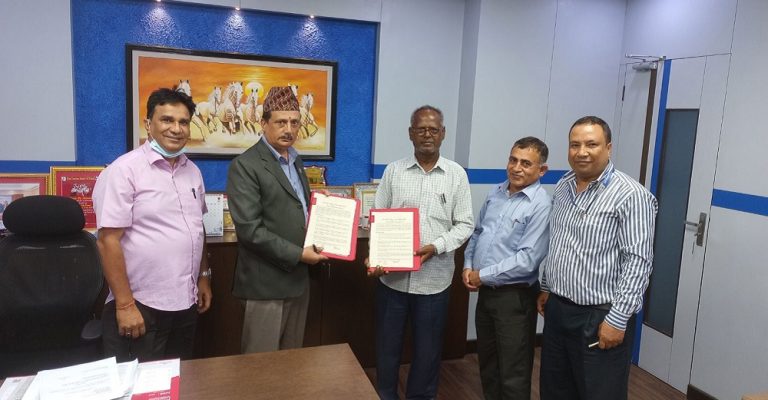 अजोड ईन्स्योरेन्स र बटेश्वर गाउँपालिकाबीच सम्झौता