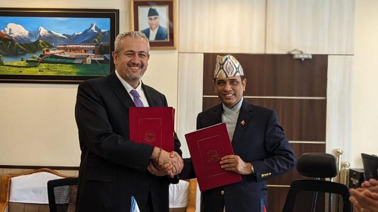 खानेपानी  तथा सरसफाइ सेवा सुधारका लागि विश्व बैंकको १० अर्ब रुपैयाँ सहयोग