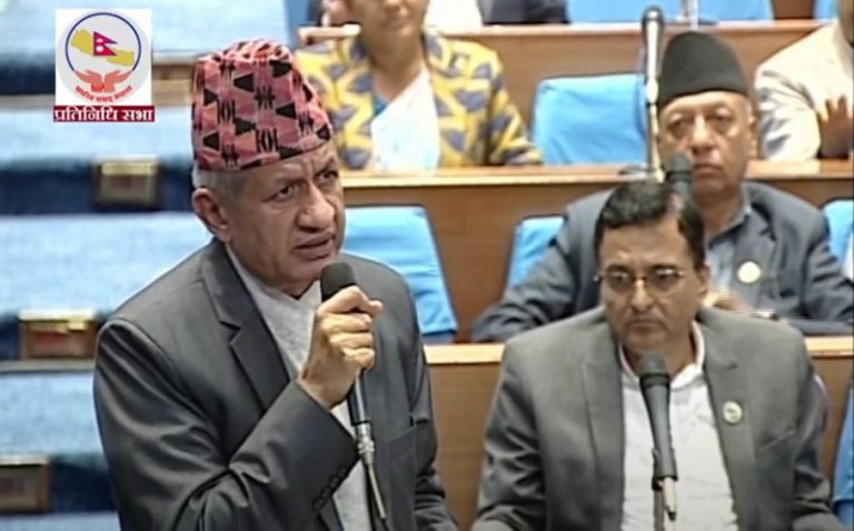 ‘अमेरिकामा खाना खाएको फोटो  ट्रोल गरेर भान्सा सस्तो हुन्छ भने शुभकामना’