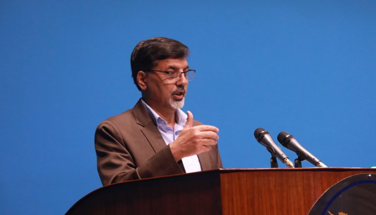 छानबिन समितिलाई सहयोग गर्ने घोषणा गर्दै अर्थमन्त्रीले दिए पदबाट राजीनामा