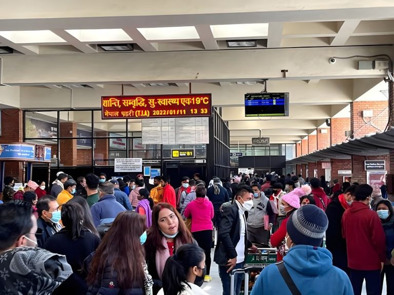 एक वर्षमा घुम्न र पढ्न जानेबाट बाहिरियो १ खर्ब ६५ अर्ब