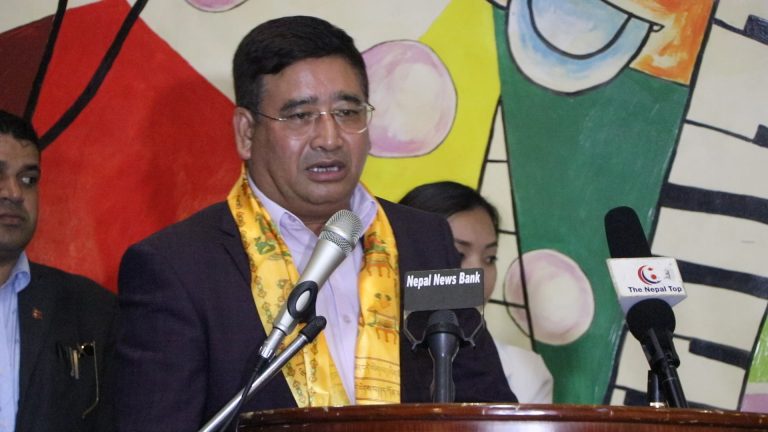 ‘पर्यटकीय गन्तव्यहरूलाई असर नपर्ने गरी विकास हुनुपर्छ’- मन्त्री श्रेष्ठ