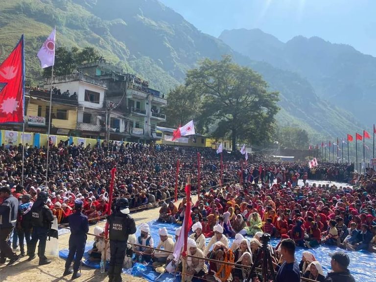 एमालेको चुनावी सभा दार्चुलाबाट,एक इन्च भूमि पनि मिचिन् नदिने उद्घोष