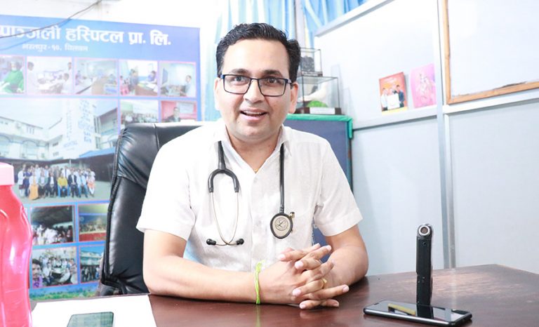 निर्वाचनमा पराजित भएपछि नियमित सेवामा फर्किए डा. अधिकारी
