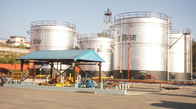 निगमले अमलेखगञ्जमा पेट्रोल ट्याङ्की निर्माण गर्ने, एकैपटक २१ गाडीले डिजेल भर्न पाउने