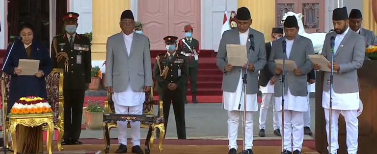 ८ सदस्यीय मन्त्रिमण्डल गठन, अर्थमा विष्णु पौडेल, गृहमन्त्री रवि लामिछाने