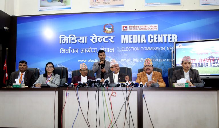 निर्वाचनको अन्तिम नतिजा घोषणा: संघ र प्रदेशमा कति दलले  पाए मान्यता ?