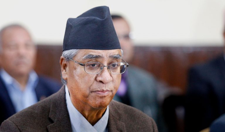 मंगलबारलाई तोकिएको मनोनयन स्थगित गर्न देउवा समुहकाे माग
