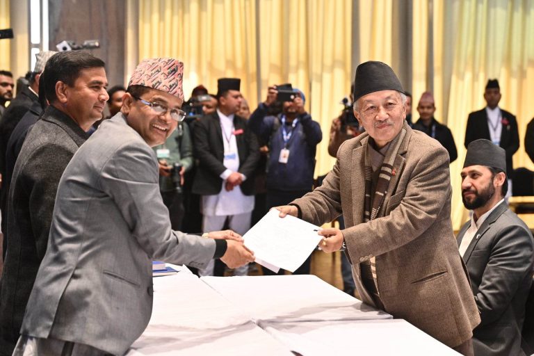 सभामुखमा एमालेका देवराज घिमिरेको उम्मेदवारी, प्रस्तावक नेम्वाङ र समर्थक पाण्डे
