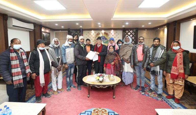 ‘मिटरब्याजी समस्याले हजारौं किसान पीडित छन्, समस्या समाधान गर्छु’