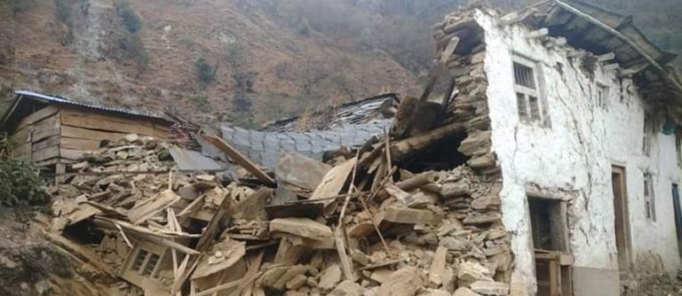 भूकम्प प्रभावितका लागि थप एक अर्ब निकासा